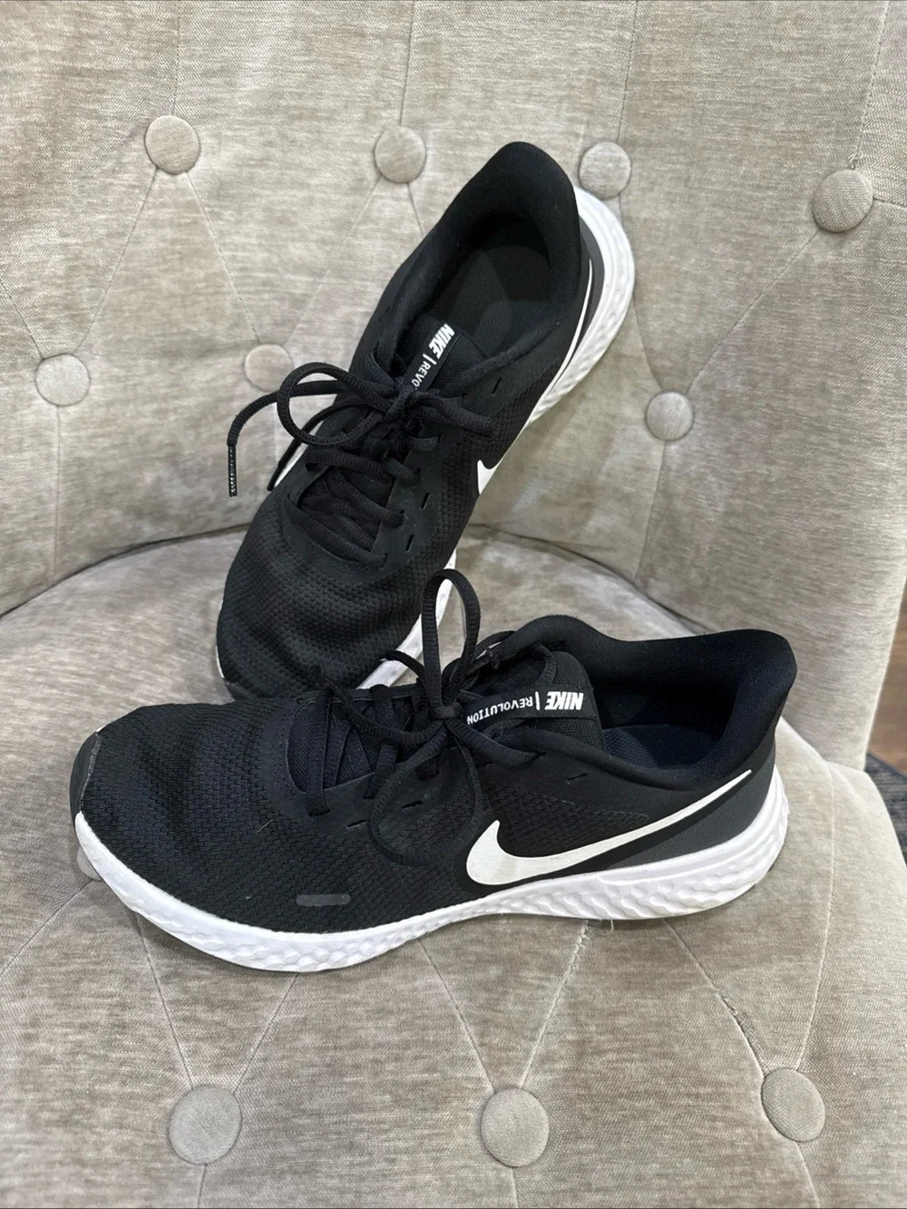 Nike Revolution 5 Anthracite Women's US Size 10 BQ3207-002